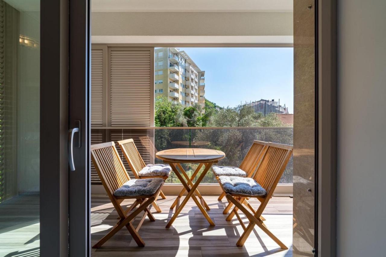 Aura Tower Apartments By Gaby Rafajlovići Kültér fotó