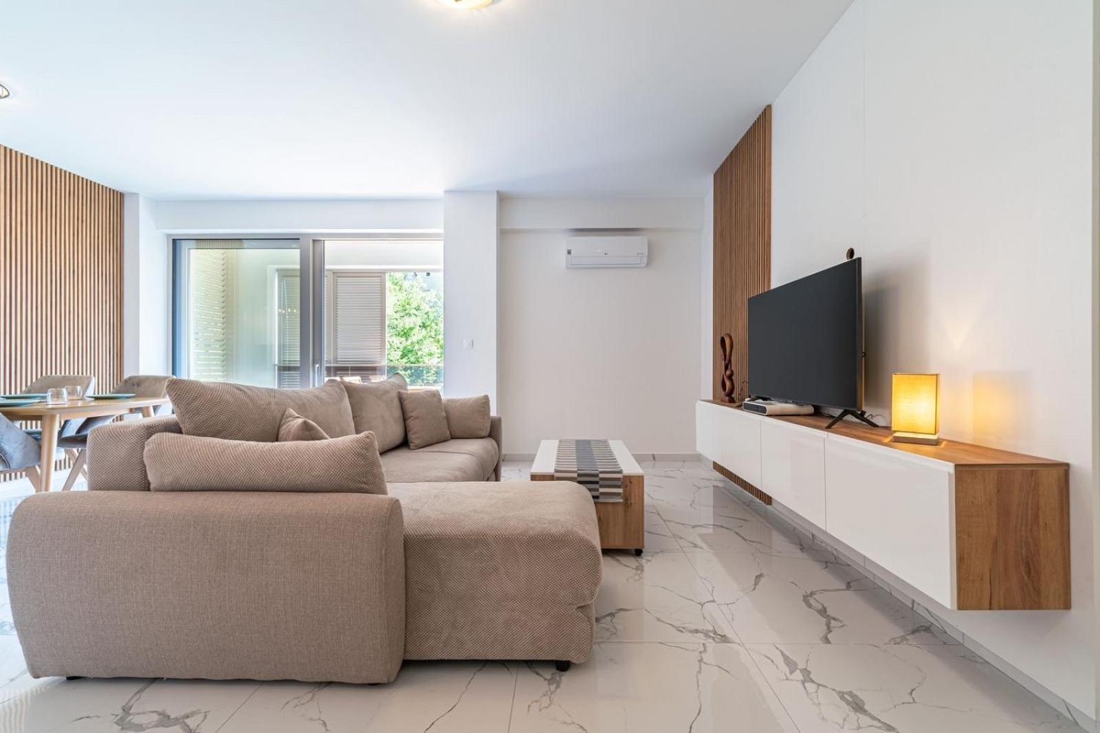 Aura Tower Apartments By Gaby Rafajlovići Kültér fotó