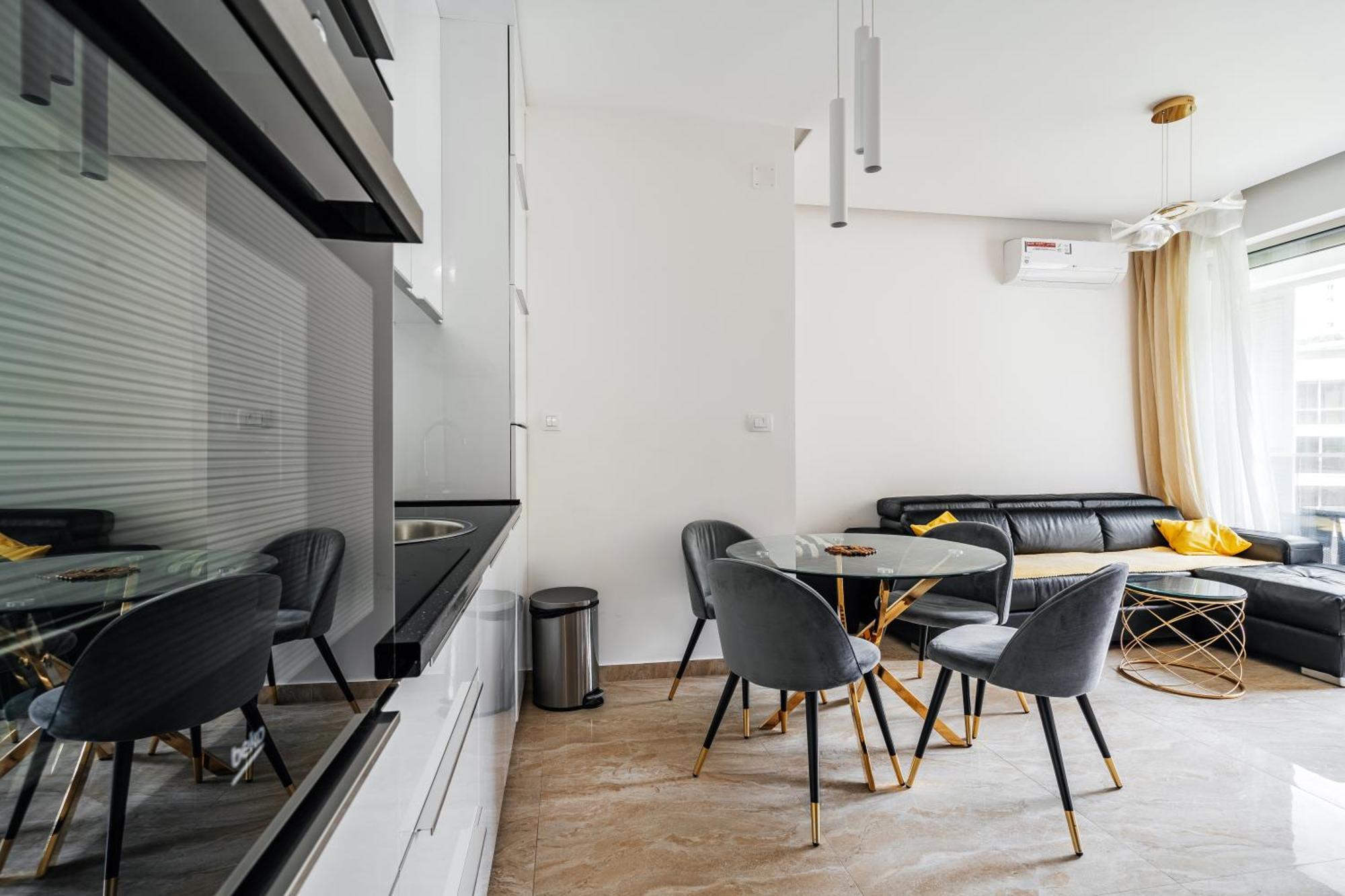 Aura Tower Apartments By Gaby Rafajlovići Kültér fotó